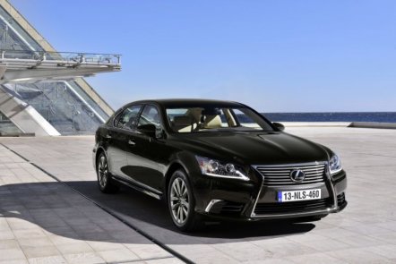 Lexus ls iv 460